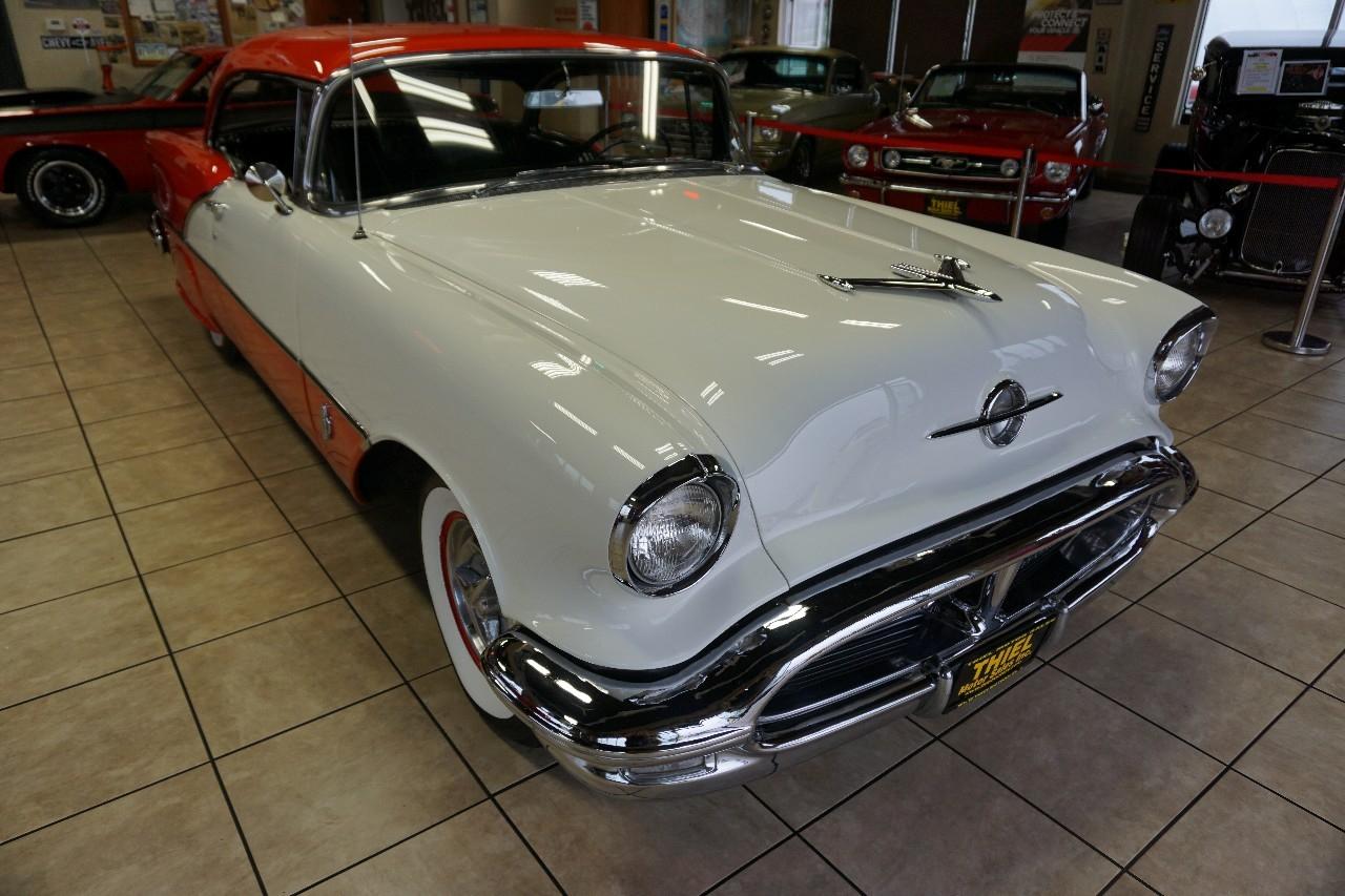 Oldsmobile Super 88  1956