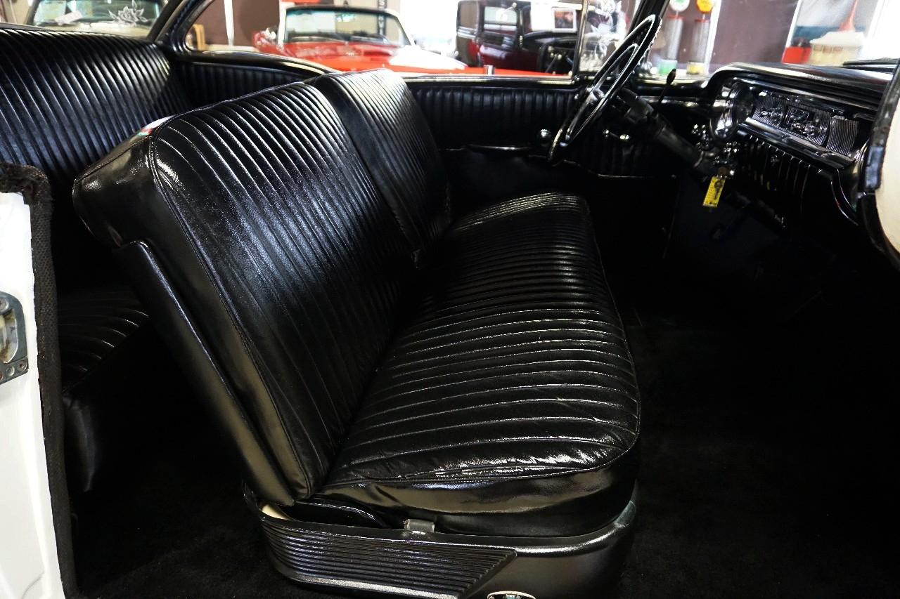 Oldsmobile Super 88  1956