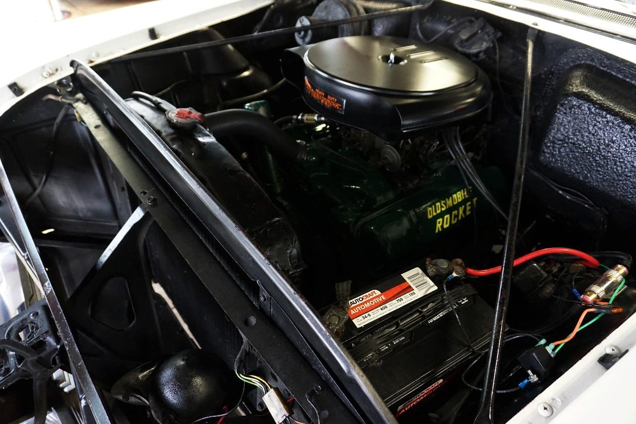 Oldsmobile Super 88  1956