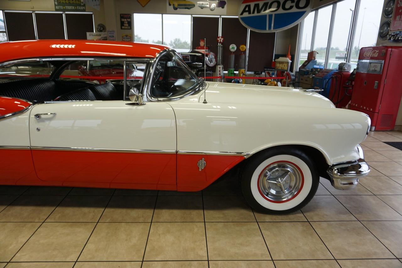 Oldsmobile Super 88  1956