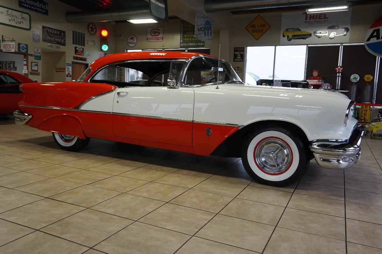 Oldsmobile Super 88  1956