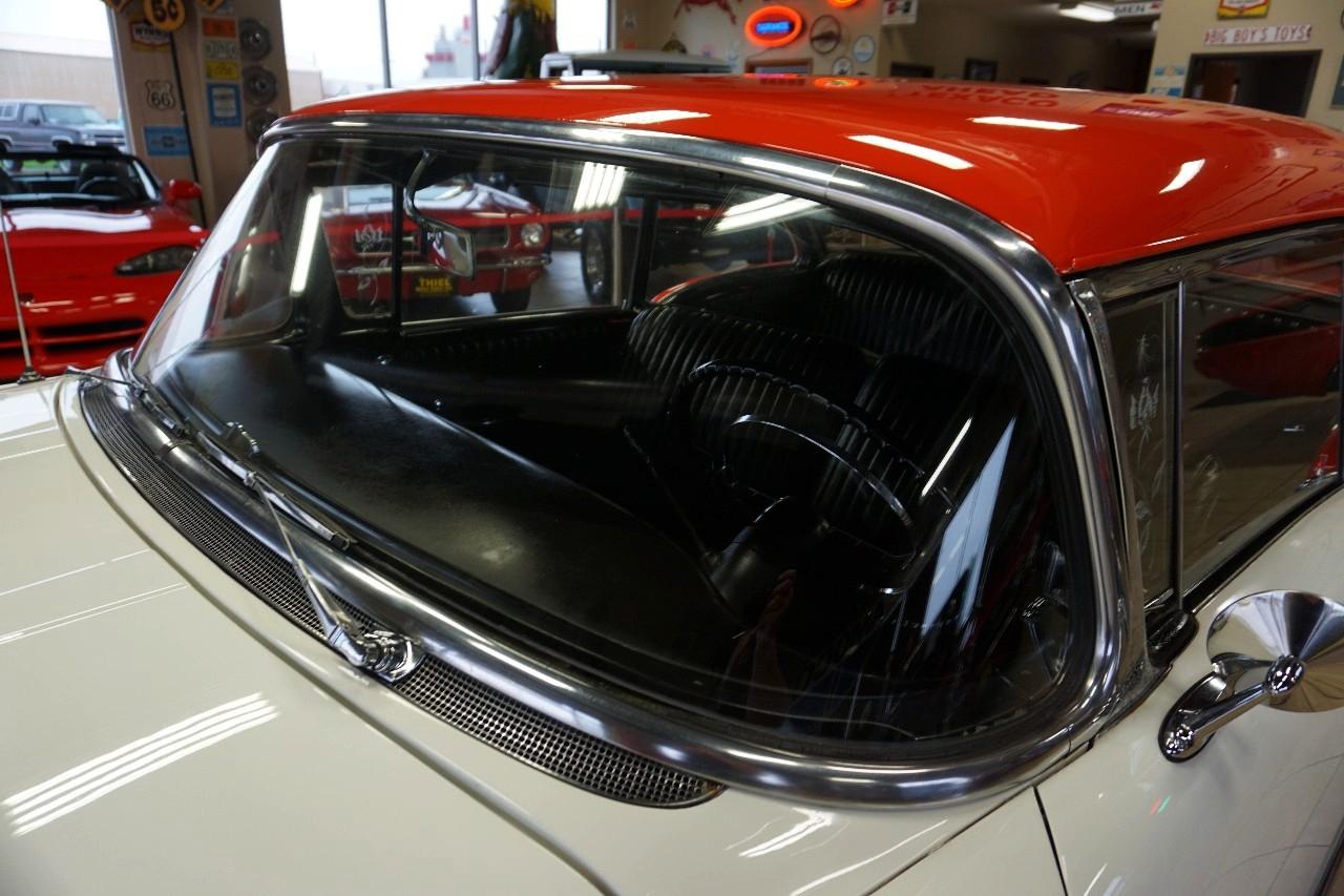 Oldsmobile Super 88  1956