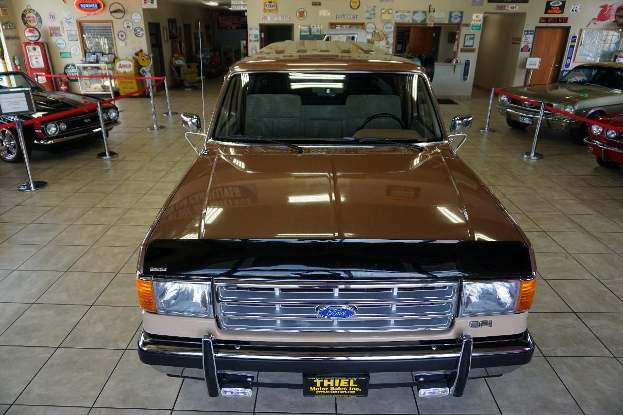 Ford F-150  1988