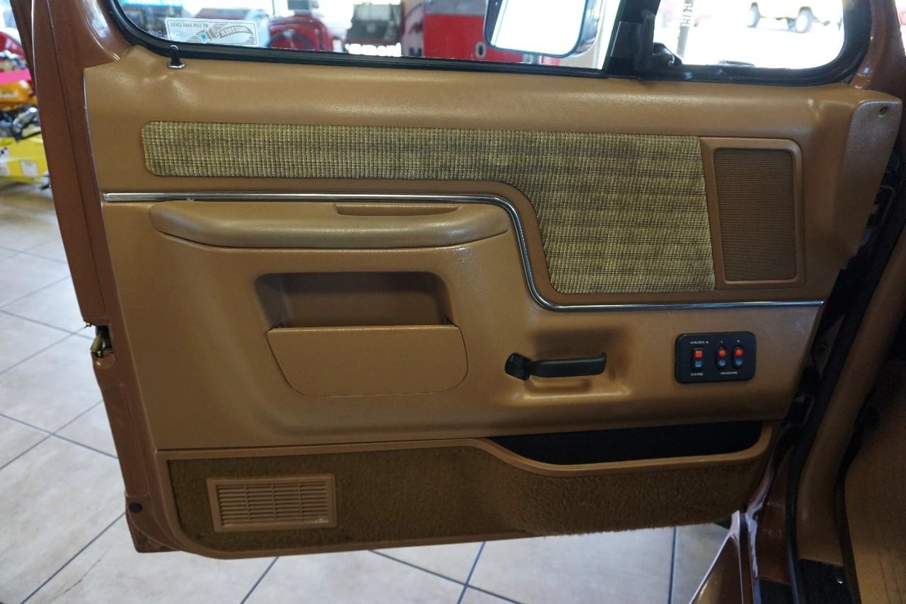 Ford F-150  1988