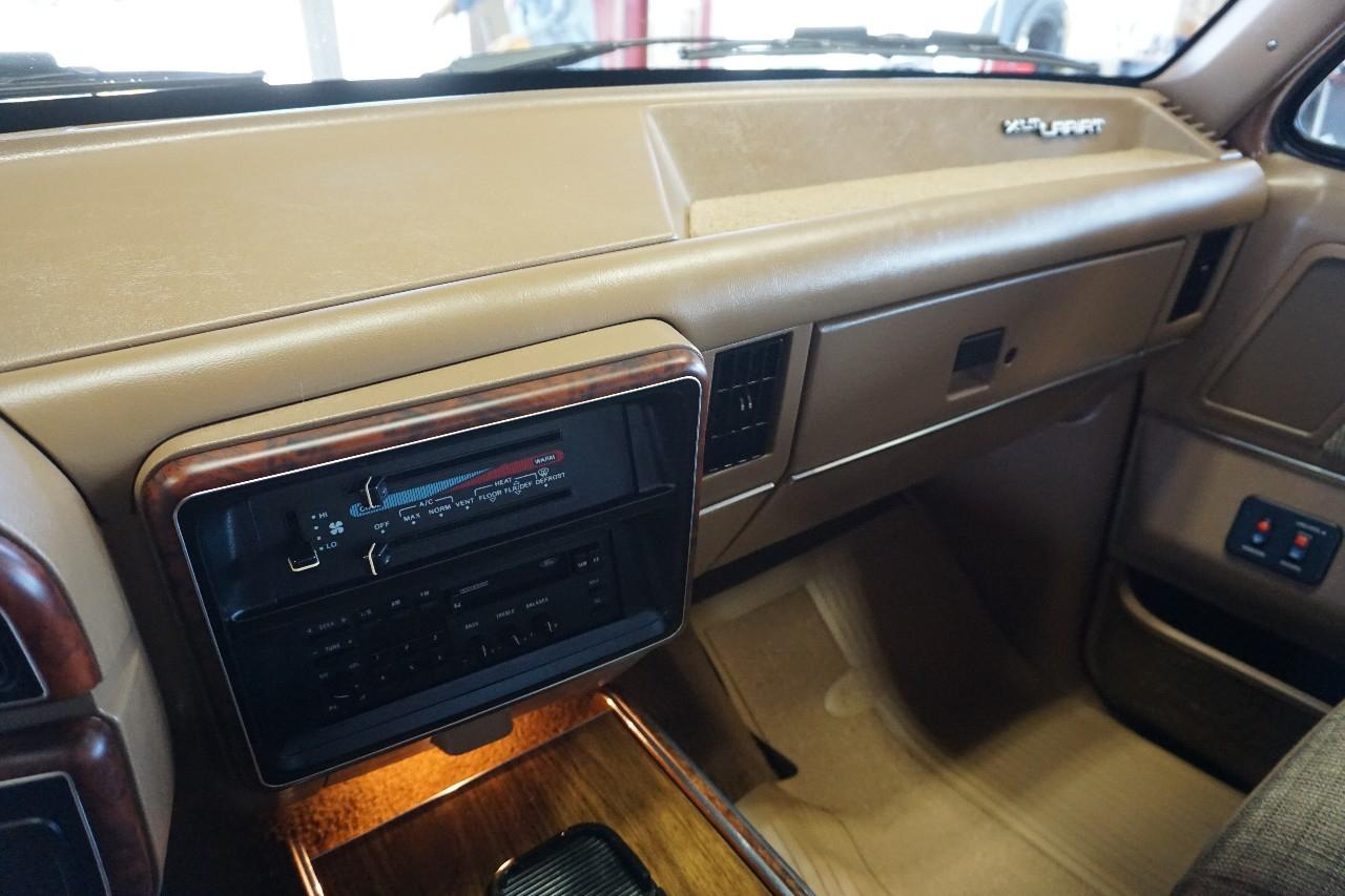 Ford F-150  1988