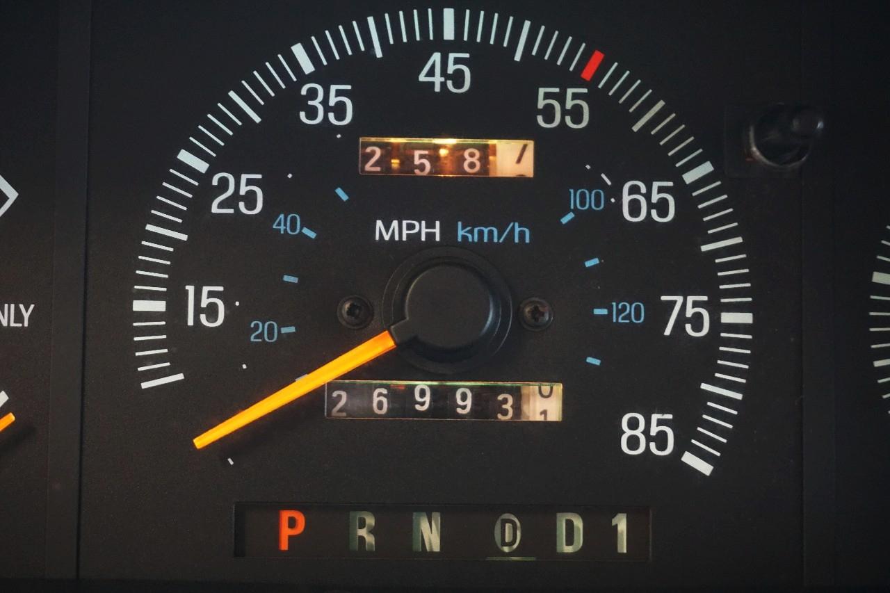 Ford F-150  1988