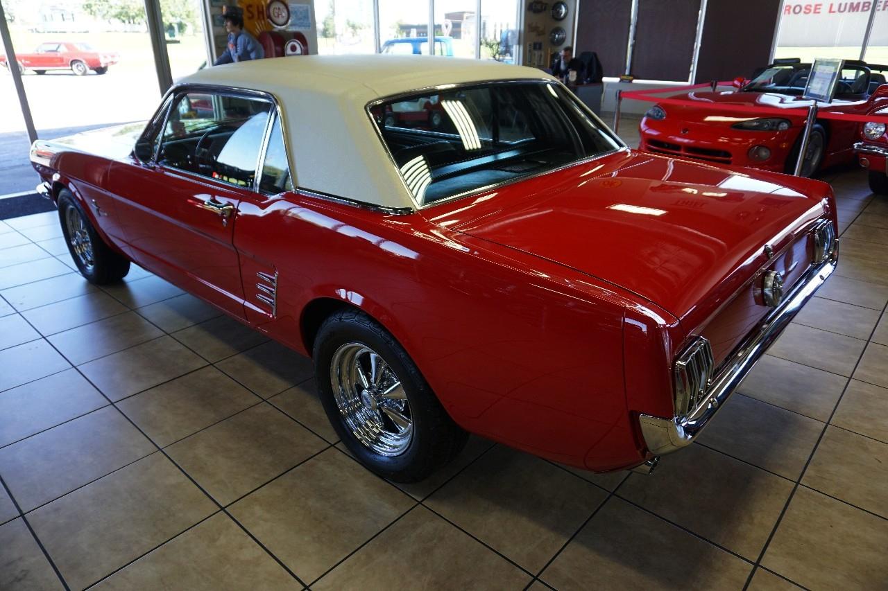 Ford Mustang  1966