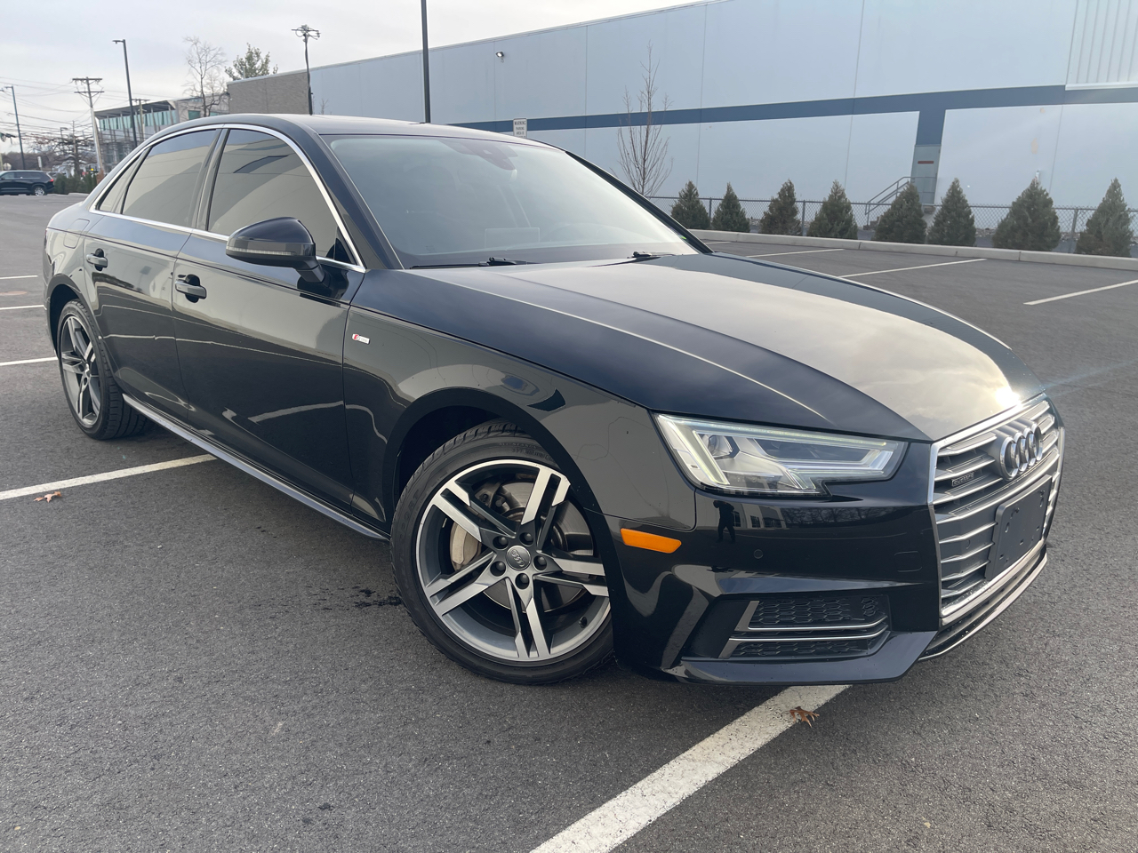 Audi A4 2.0 TFSI Premium Plus quattro 7A 2018