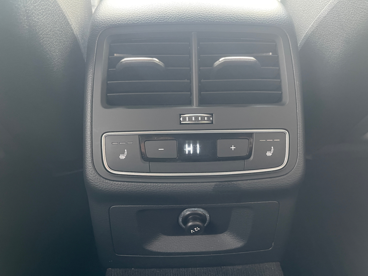 Audi A4 2.0 TFSI Premium Plus quattro 7A 2018