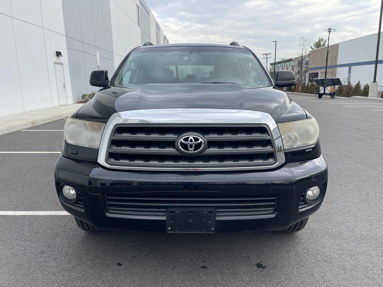 Toyota Sequoia SR5 5.7L 4WD 2008