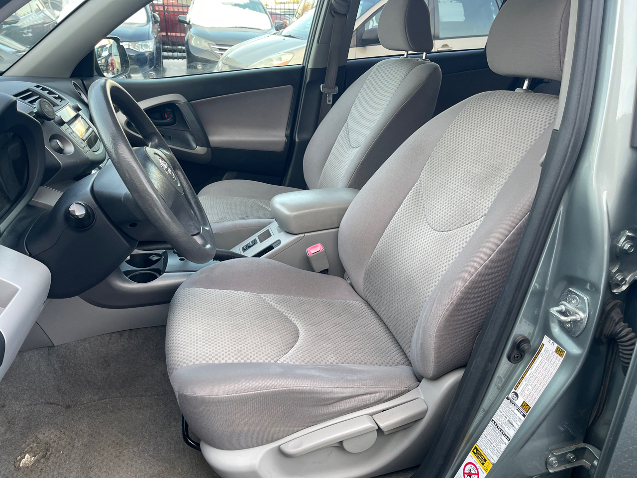 Toyota RAV4 Base I4 4WD with 3rd Row 2008