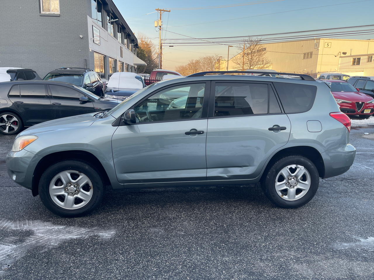 Toyota RAV4 Base I4 4WD with 3rd Row 2008