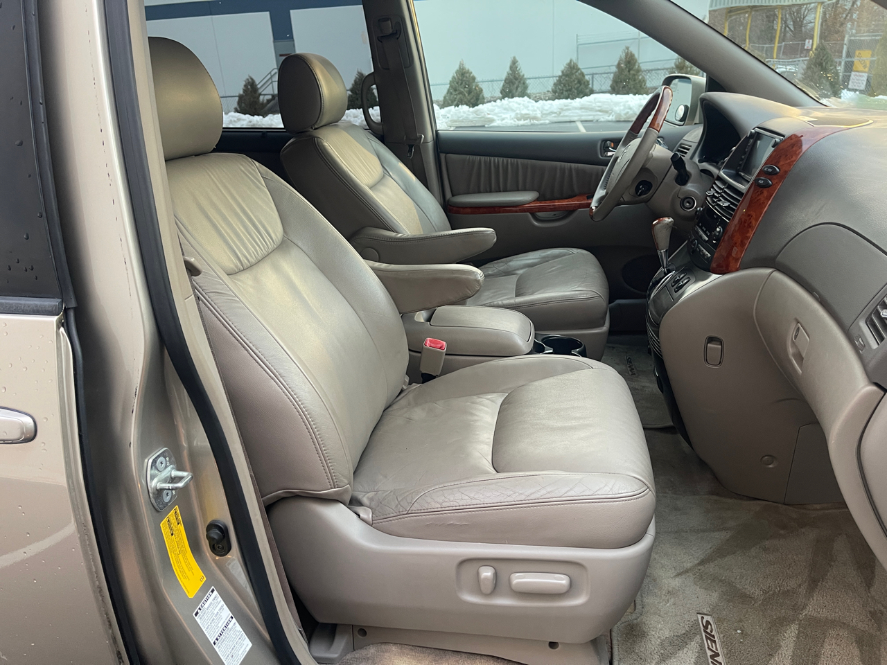 Toyota Sienna XLE Limited AWD 2008