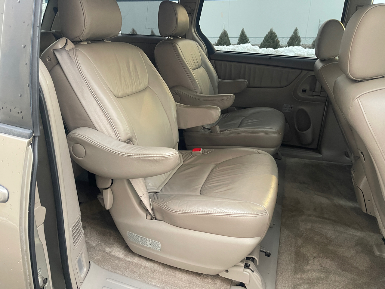 Toyota Sienna XLE Limited AWD 2008