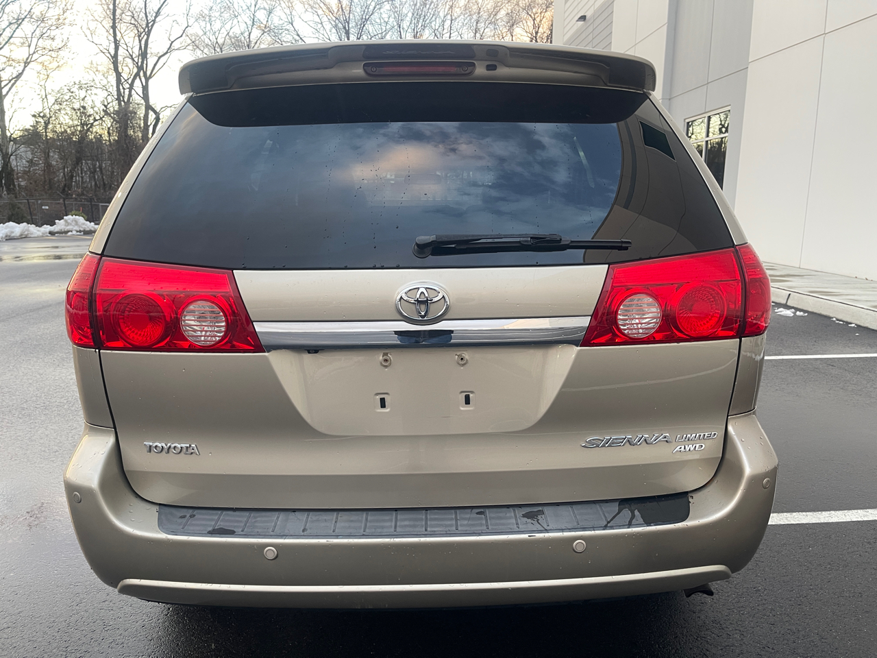 Toyota Sienna XLE Limited AWD 2008