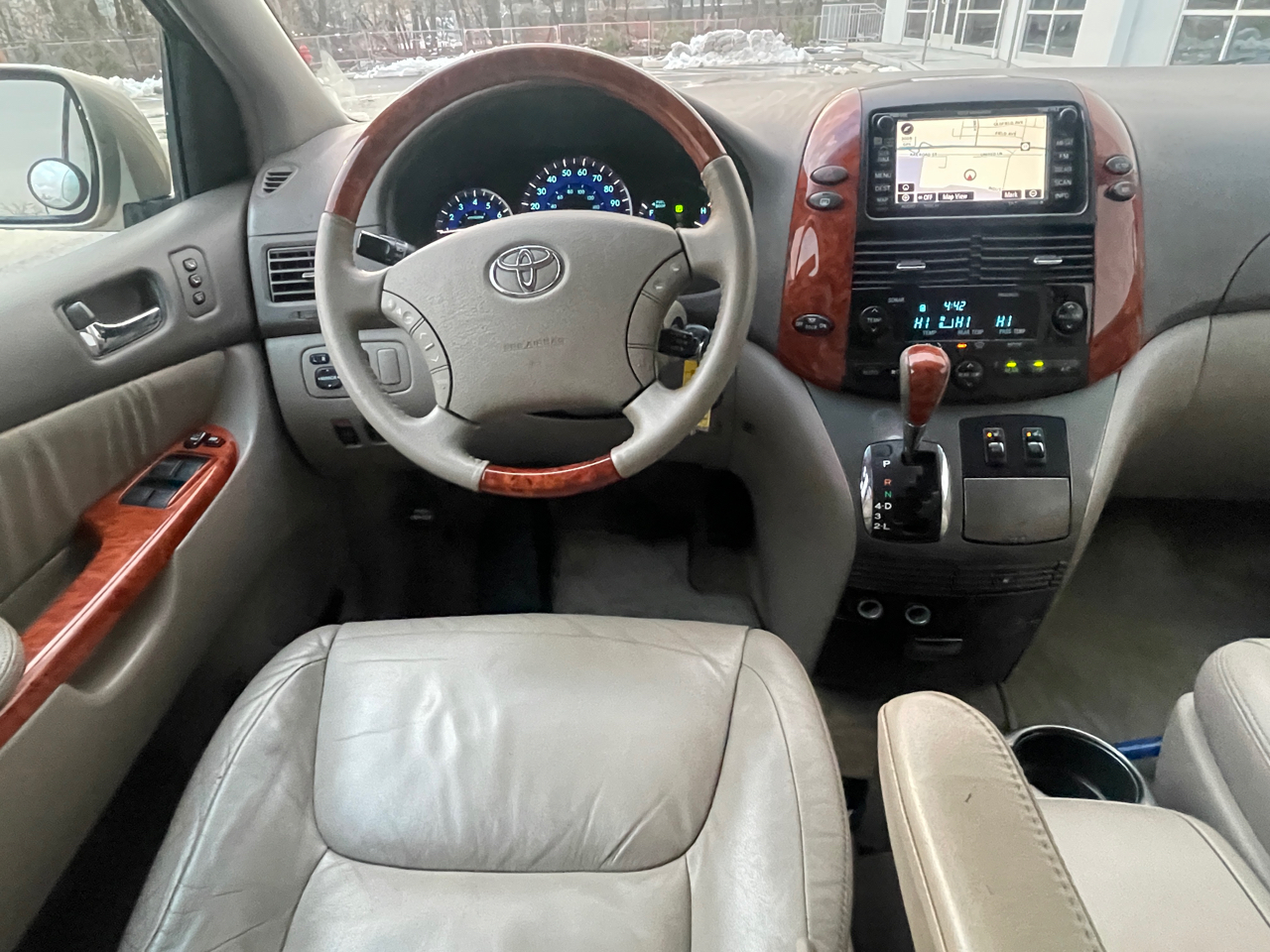 Toyota Sienna XLE Limited AWD 2008