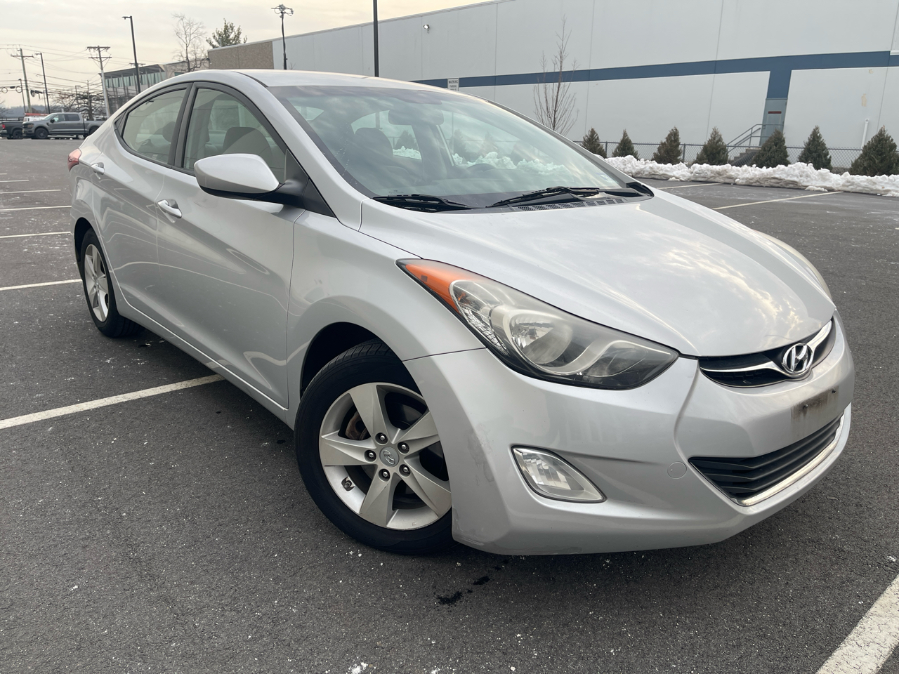 Hyundai Elantra Limited 2012