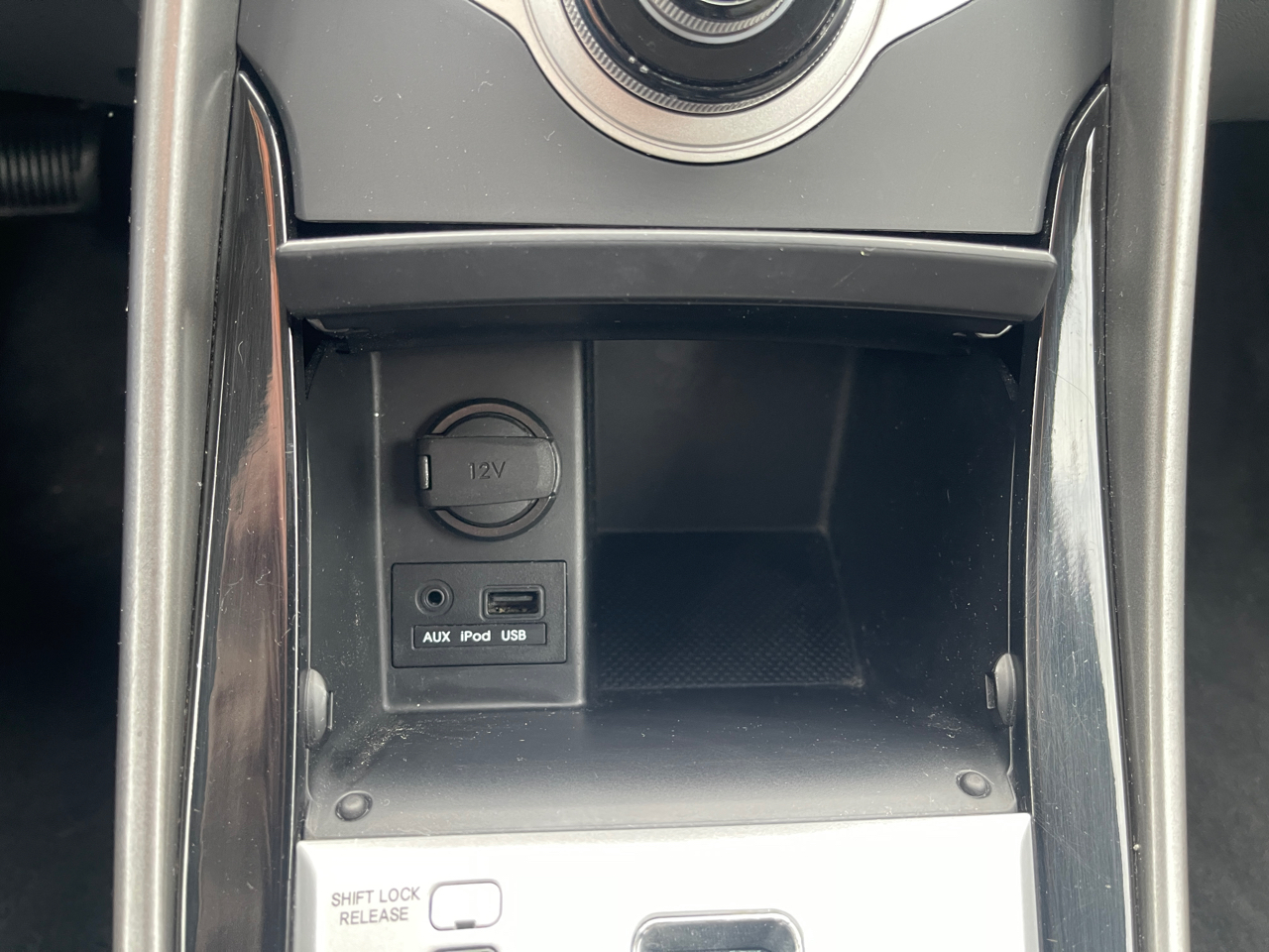 Hyundai Elantra Limited 2012