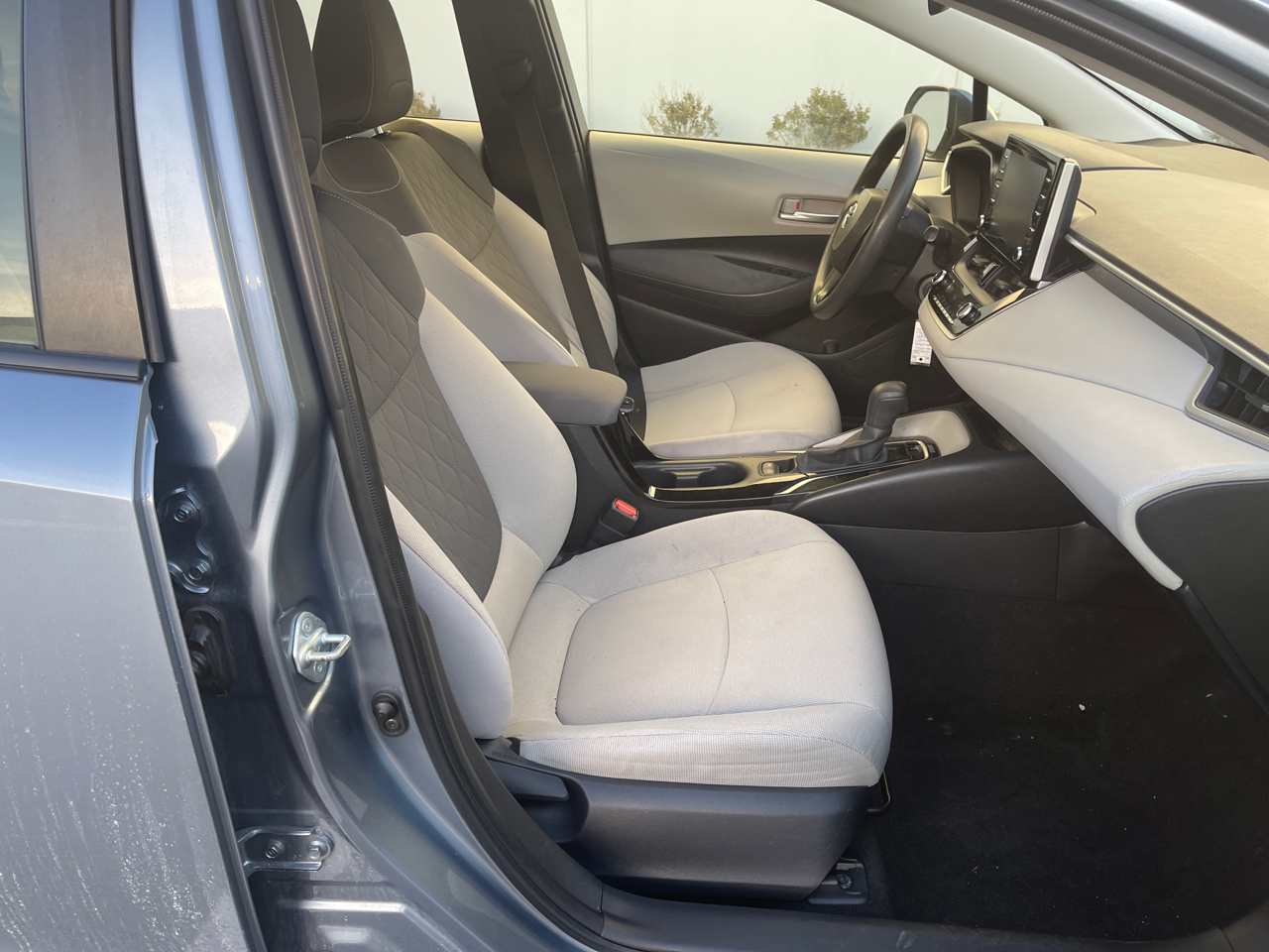 Toyota Corolla LE 2021