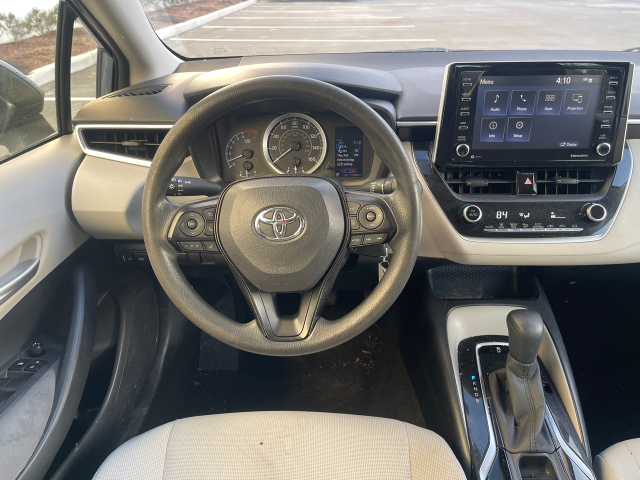 Toyota Corolla LE 2021