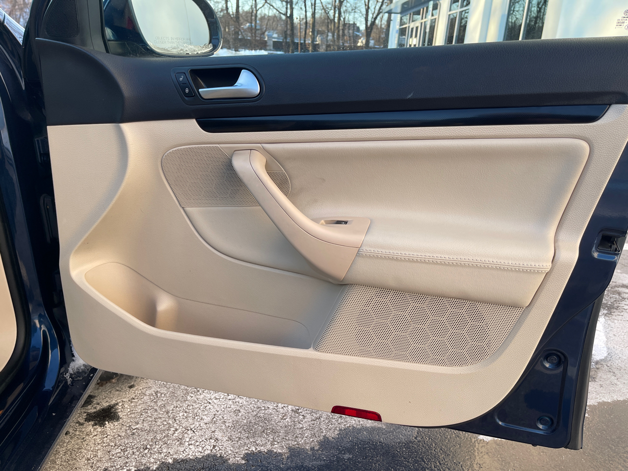 Volkswagen Jetta SportWagen 2.5L SE PZEV 2014