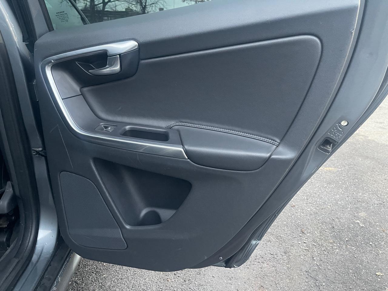 Volvo XC60 T6 Drive-E Premier AWD 2016