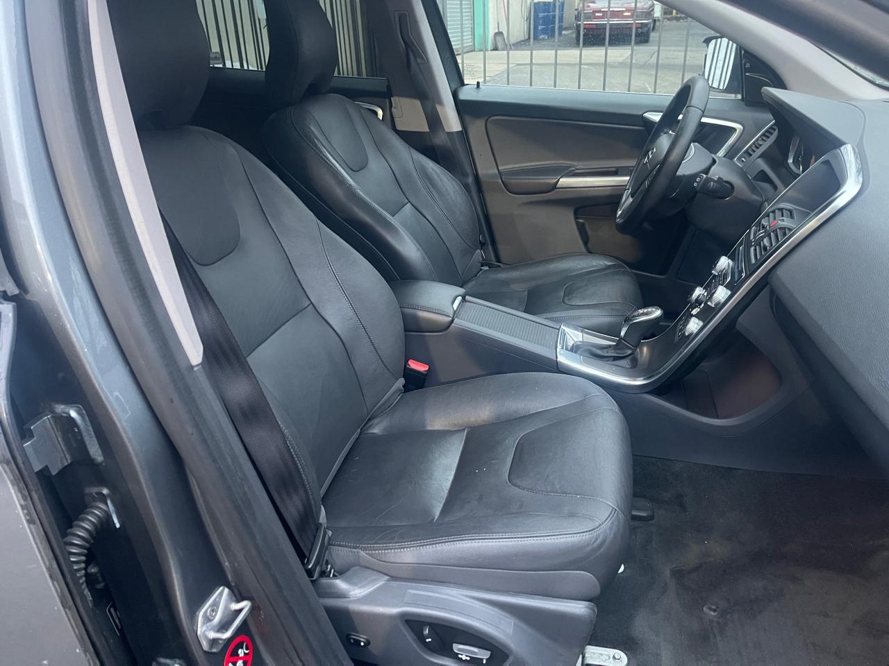 Volvo XC60 T6 Drive-E Premier AWD 2016