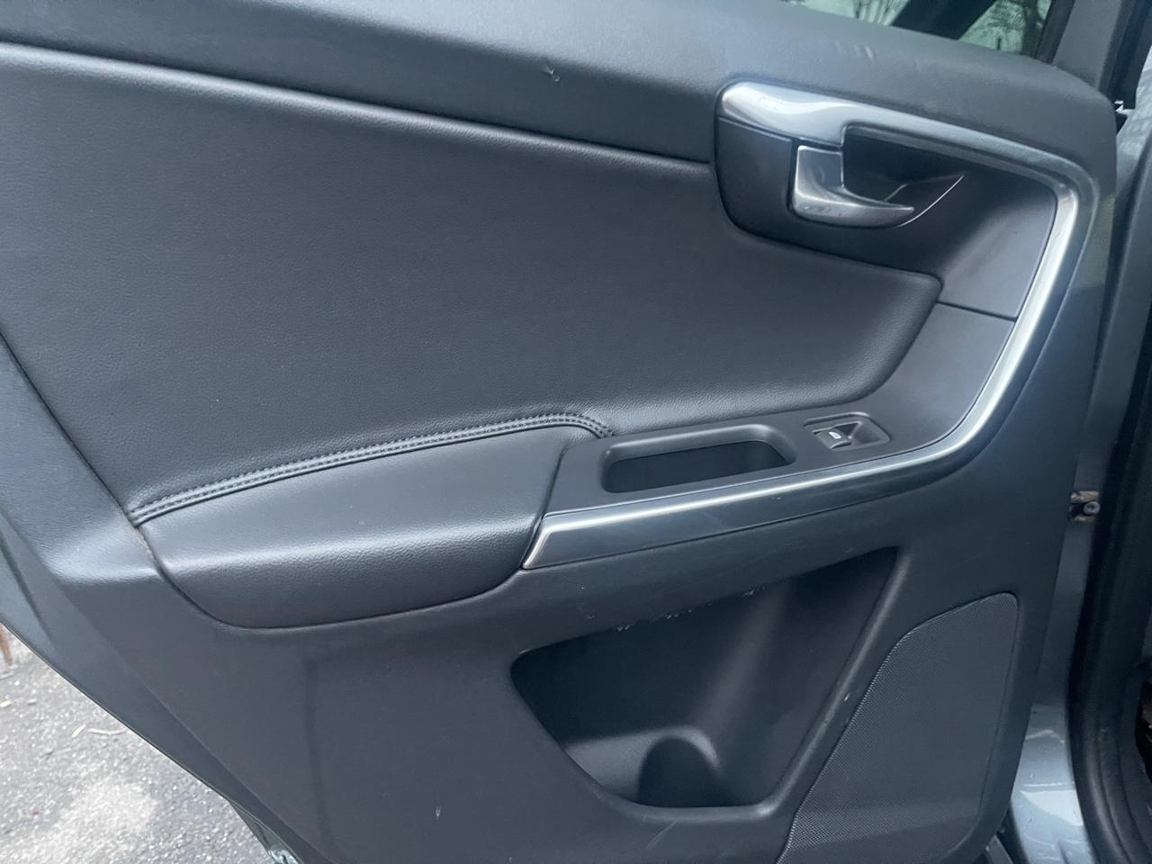 Volvo XC60 T6 Drive-E Premier AWD 2016