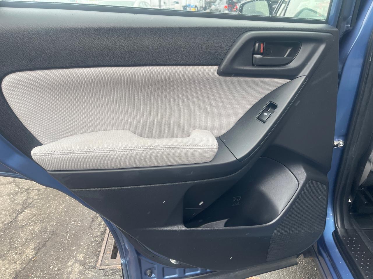 Subaru Forester 2.5i Premium 2015