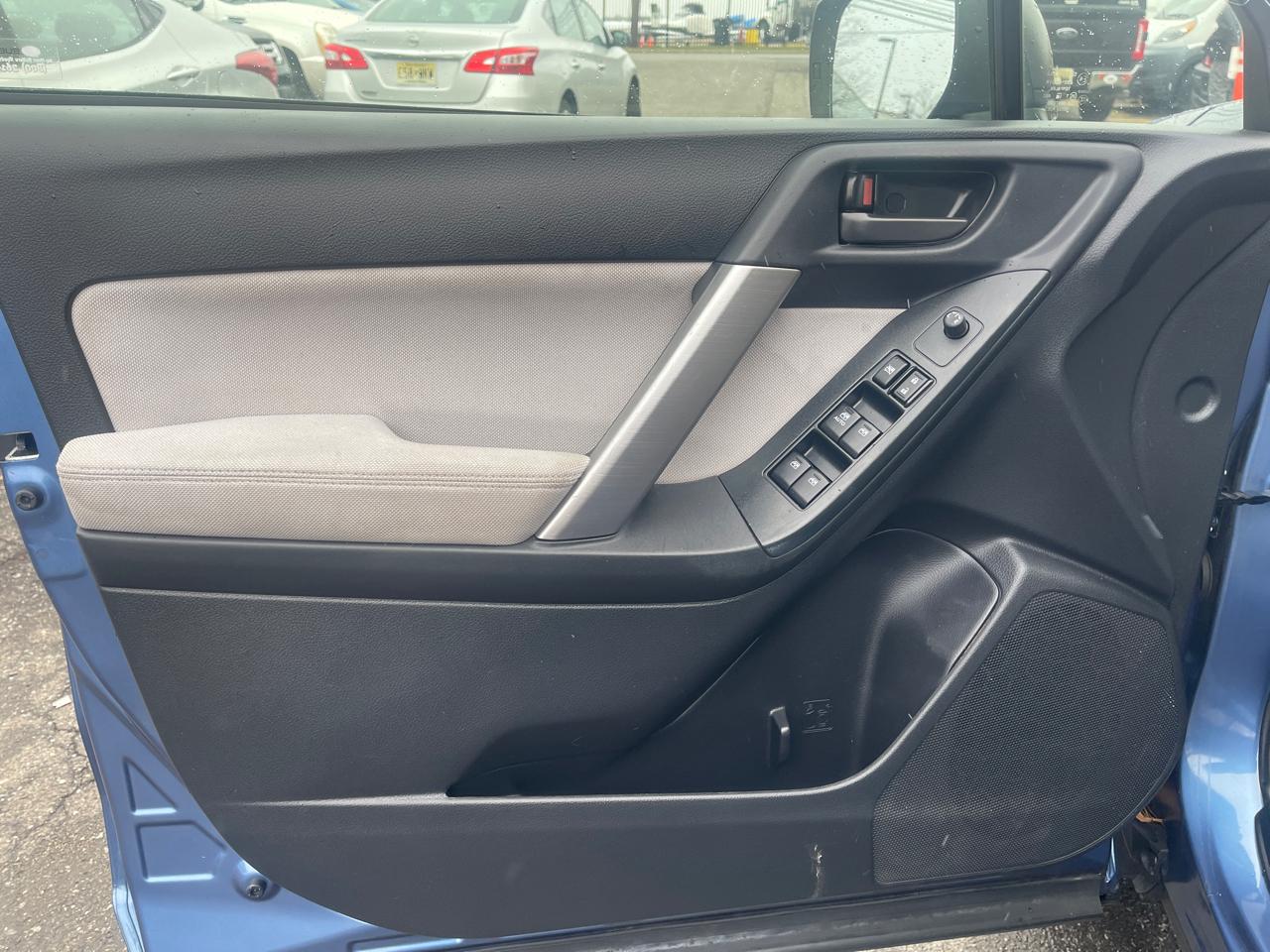 Subaru Forester 2.5i Premium 2015