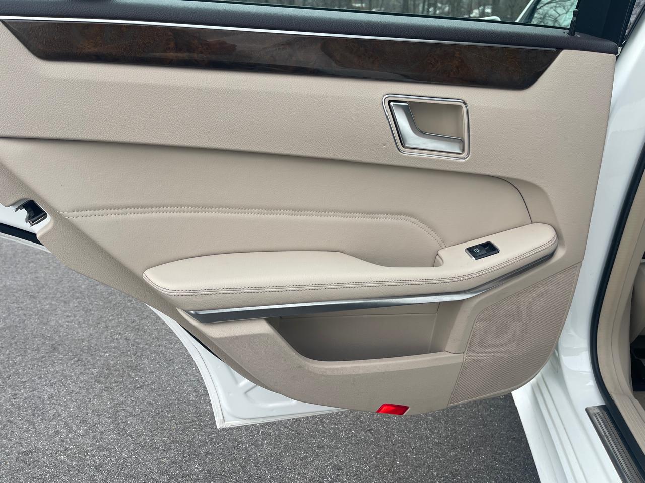 Mercedes-Benz E-Class E350 4MATIC Sedan 2014