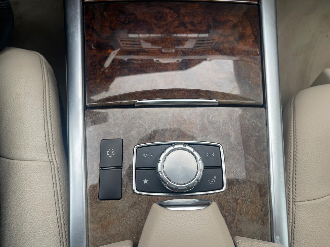 Mercedes-Benz E-Class E350 4MATIC Sedan 2014