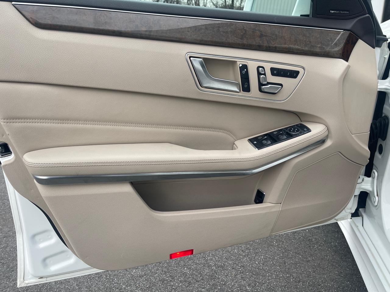 Mercedes-Benz E-Class E350 4MATIC Sedan 2014