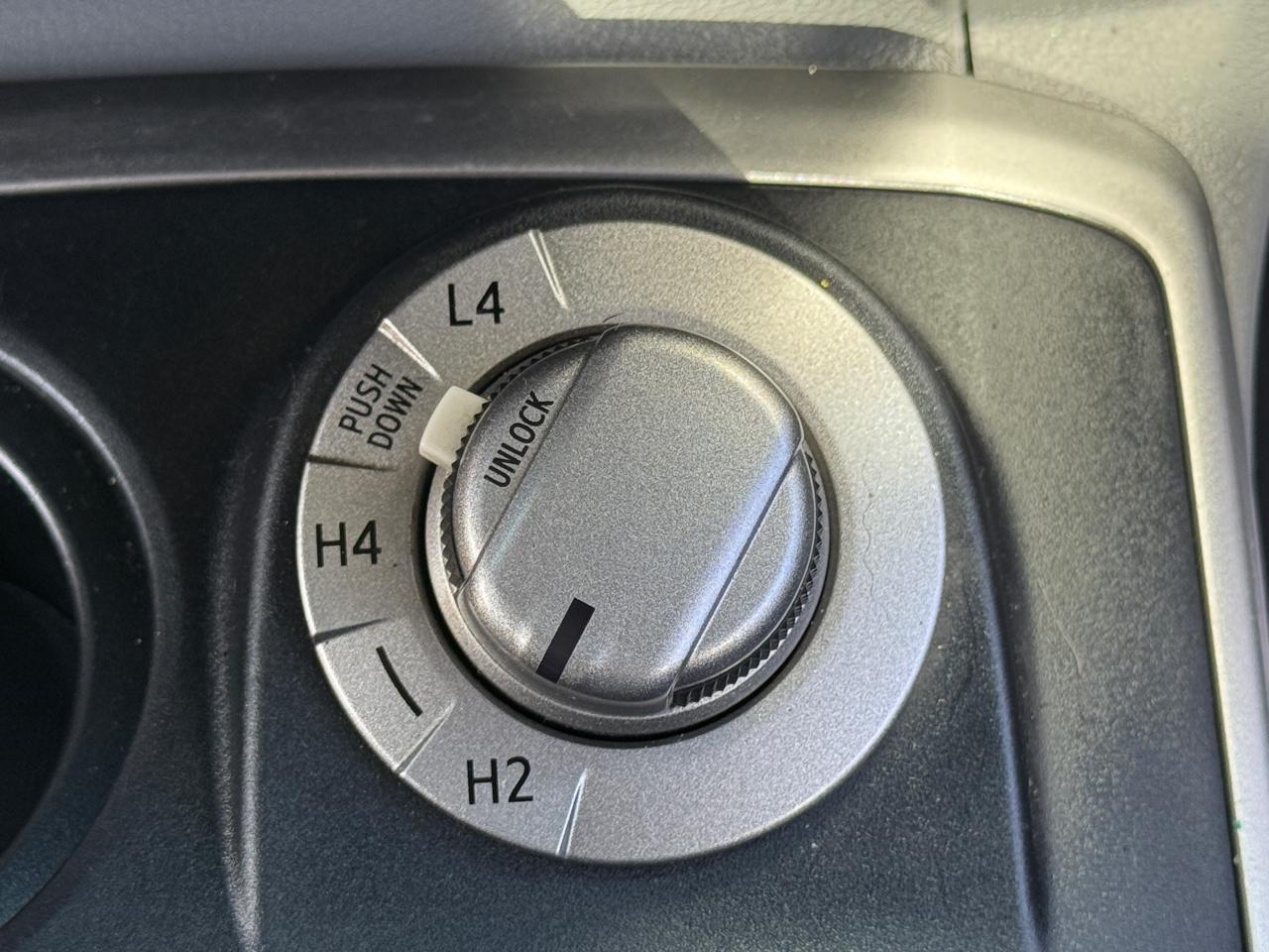 Toyota 4Runner SR5 4WD 2013