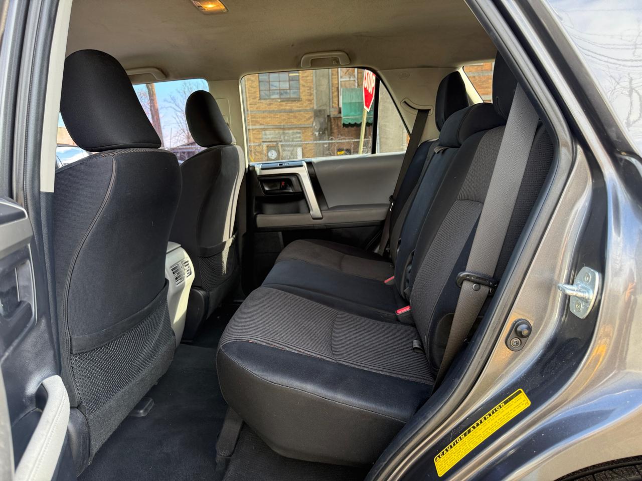 Toyota 4Runner SR5 4WD 2013