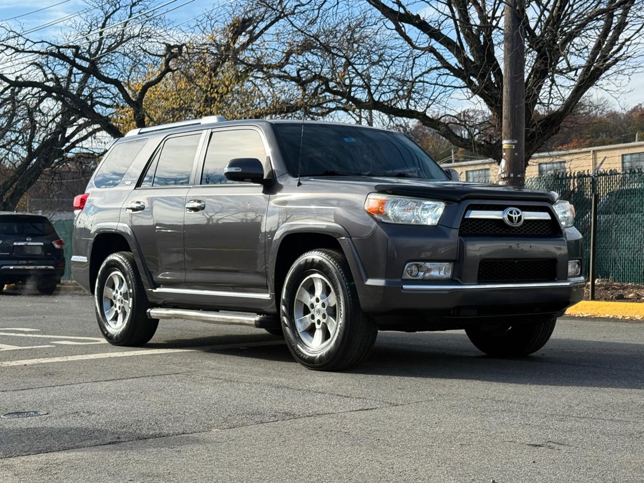 Toyota 4Runner SR5 4WD 2013