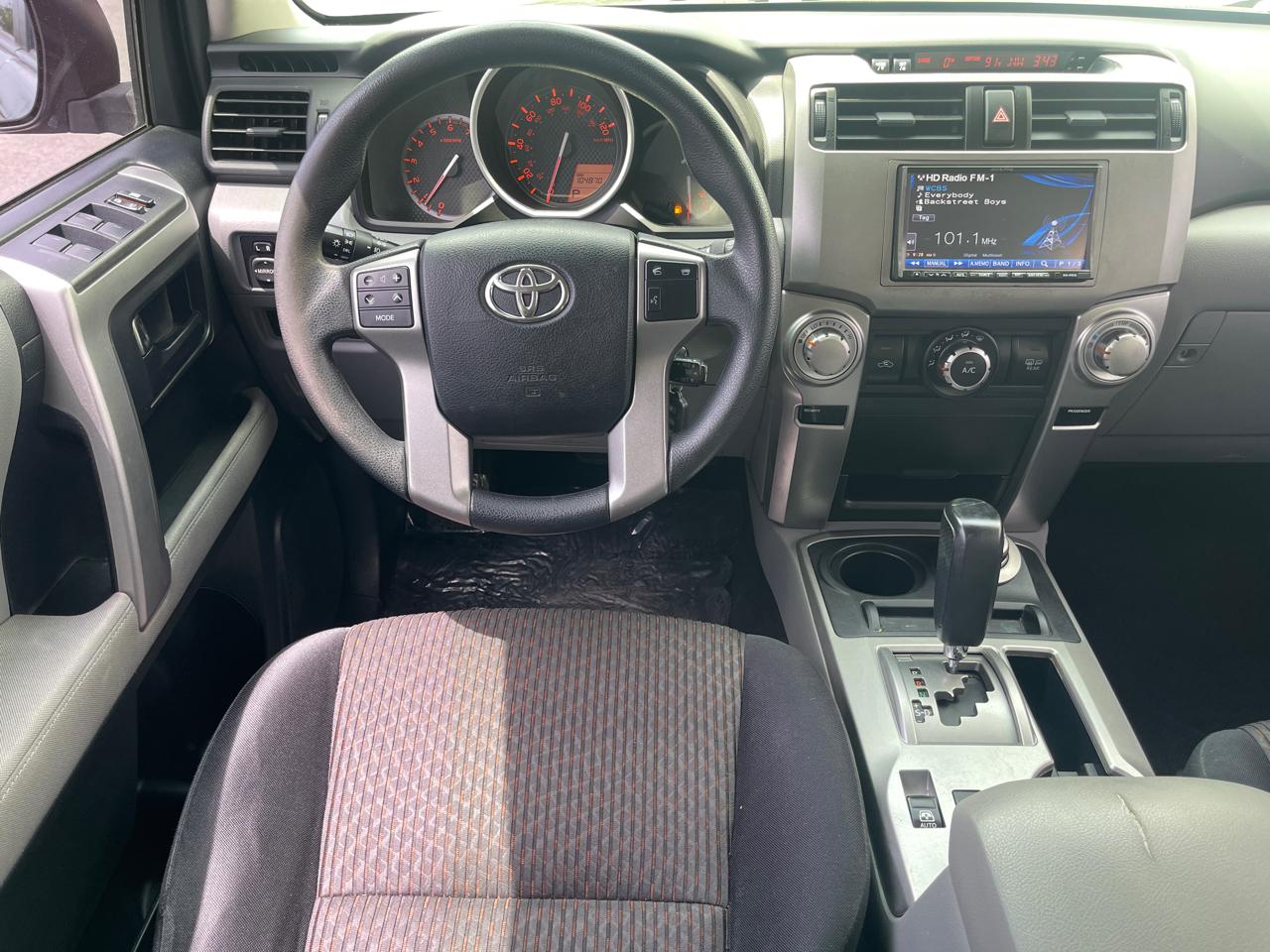 Toyota 4Runner SR5 4WD 2013