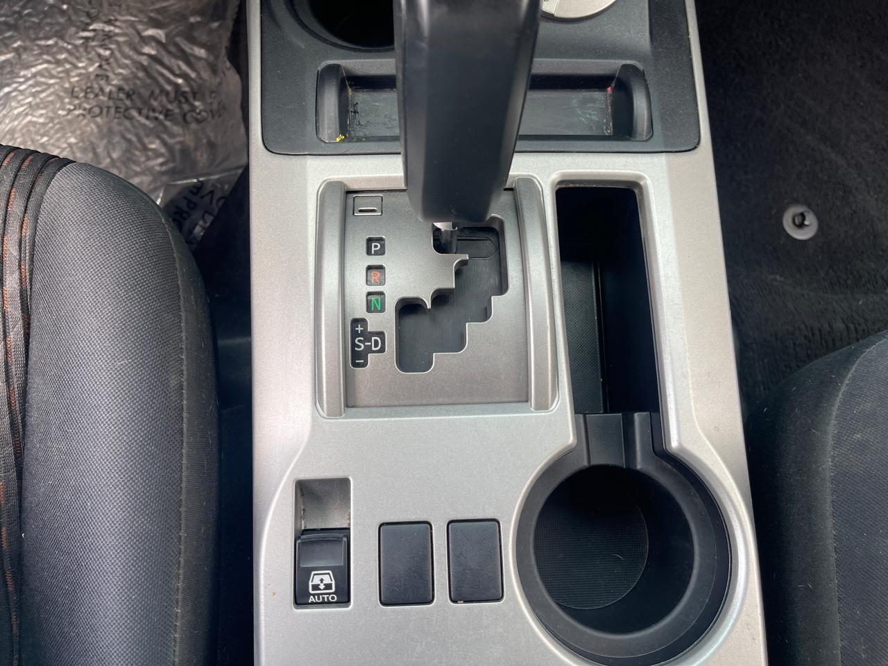 Toyota 4Runner SR5 4WD 2013