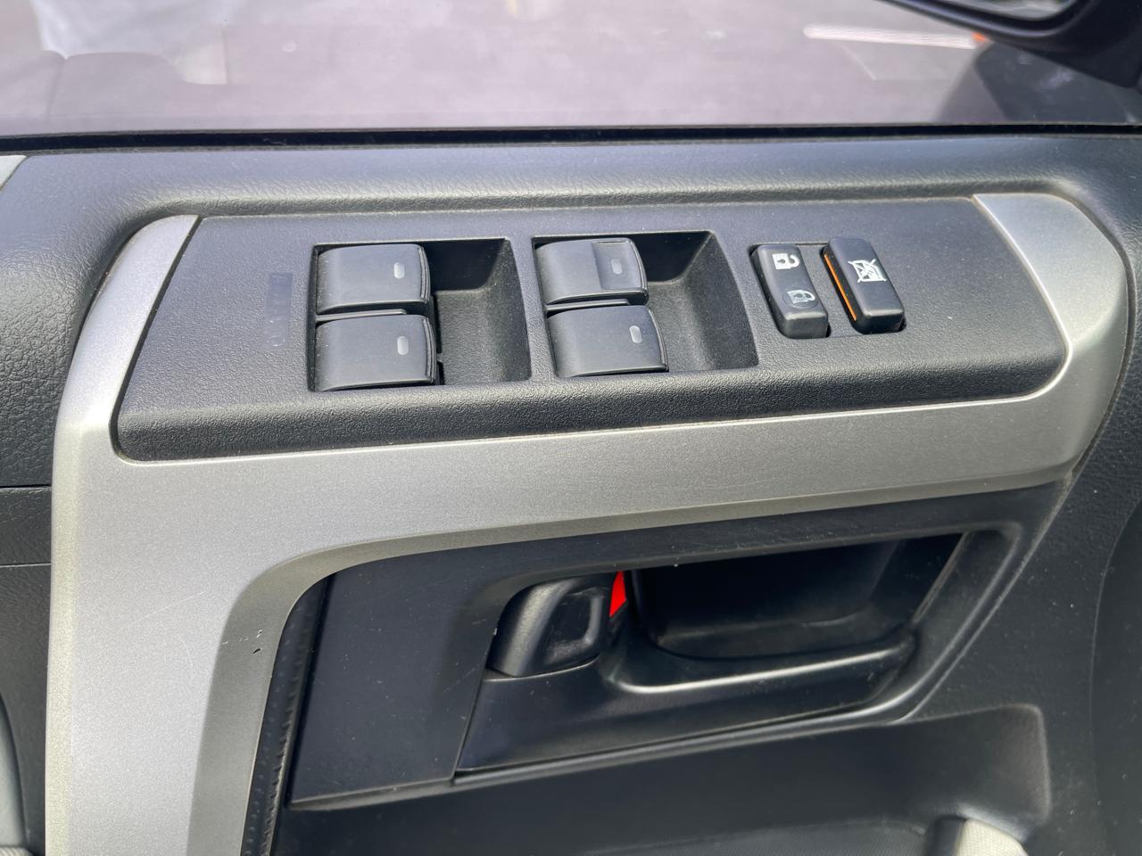 Toyota 4Runner SR5 4WD 2013