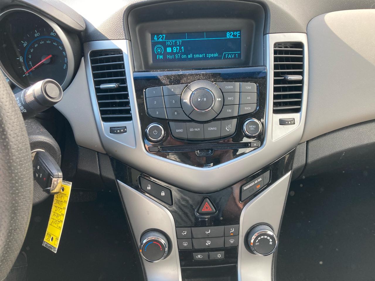 Chevrolet Cruze LS Auto 2014