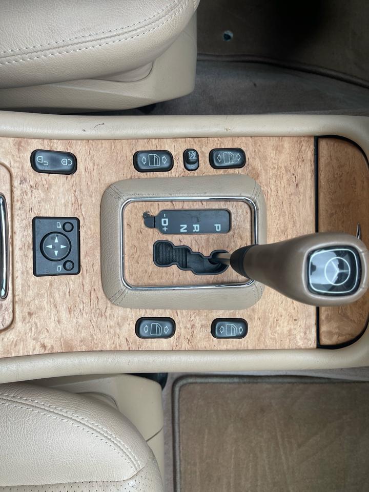 Mercedes-Benz M-Class ML350 2005