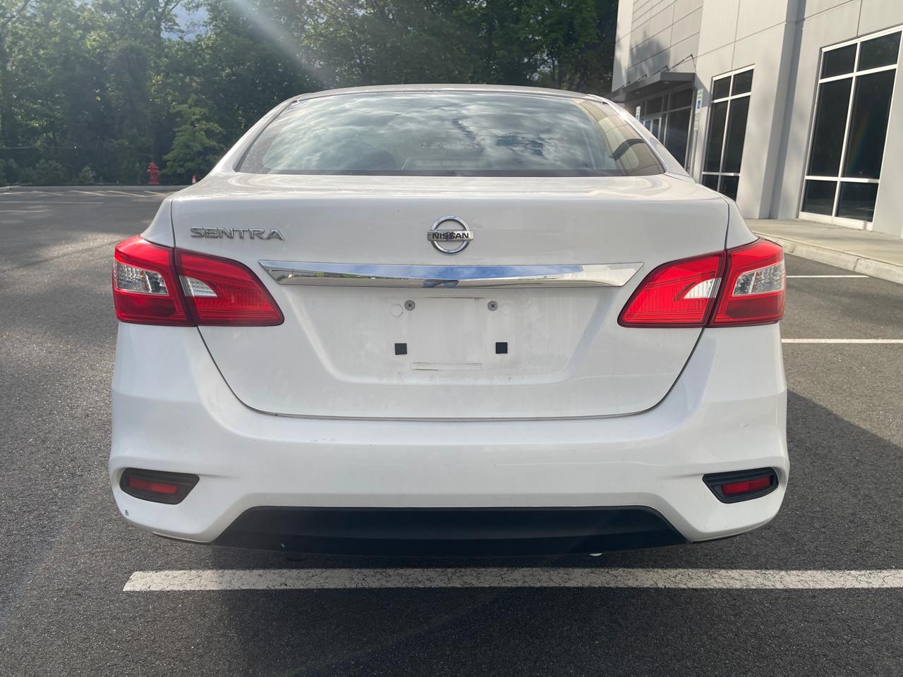 Nissan Sentra FE+ S 2016