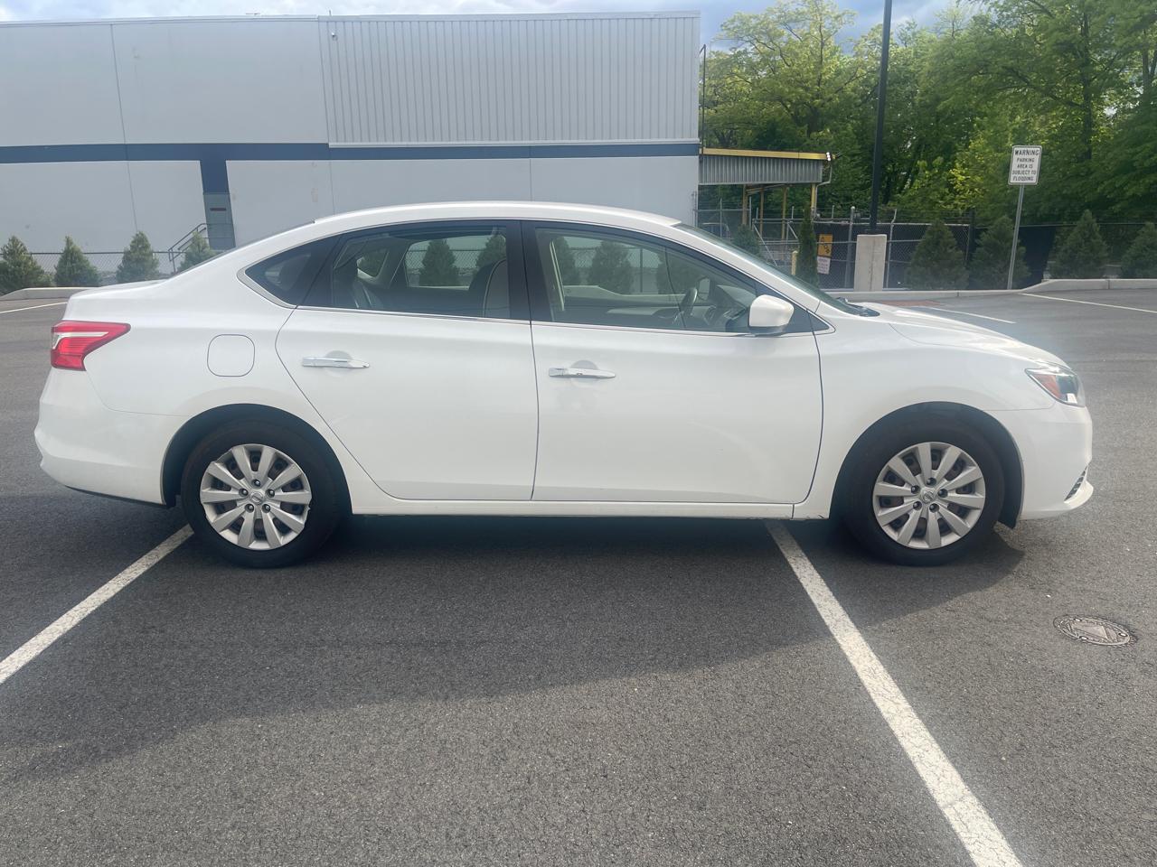 Nissan Sentra FE+ S 2016