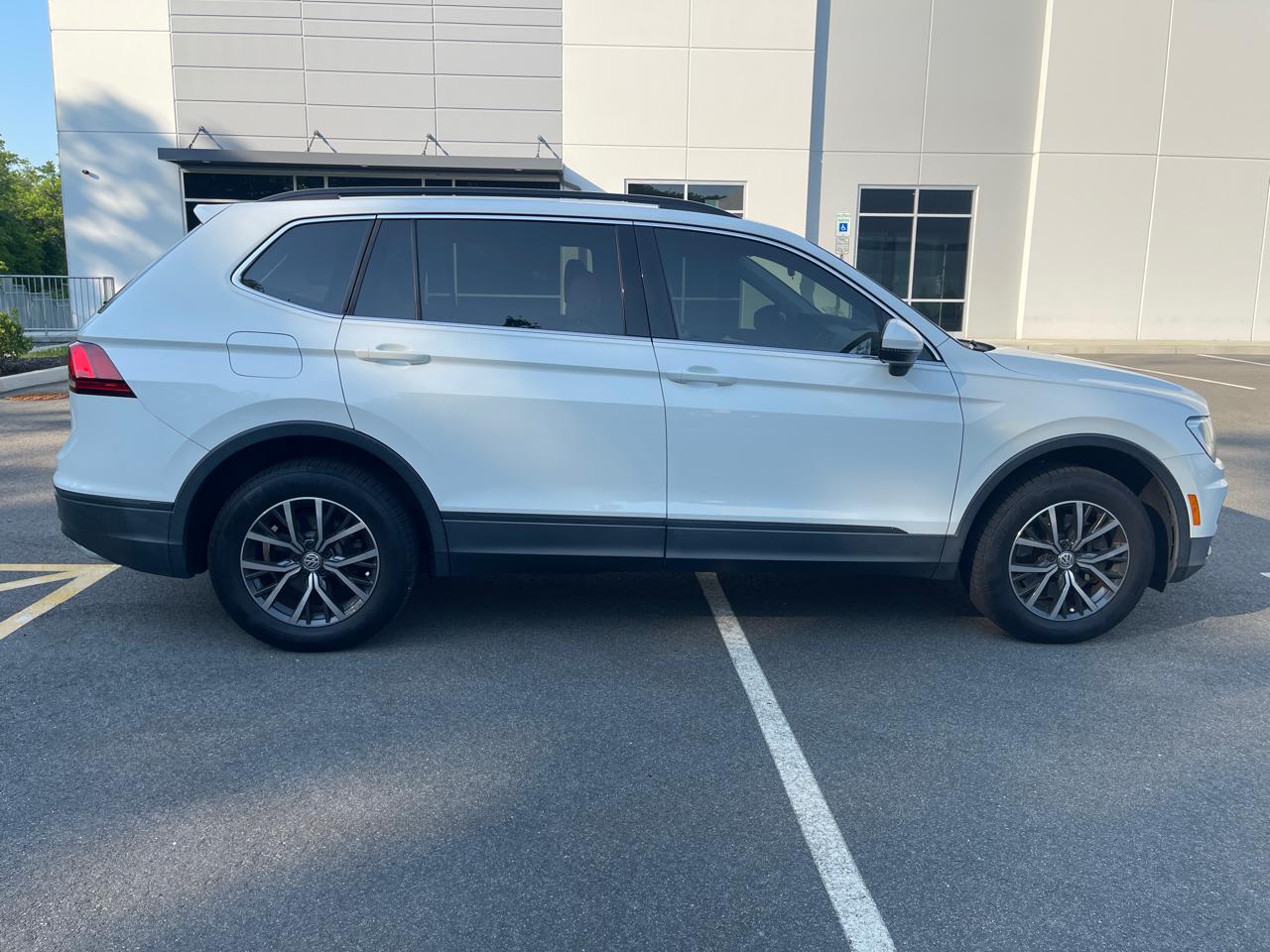 Volkswagen Tiguan SEL 4Motion AWD 2019