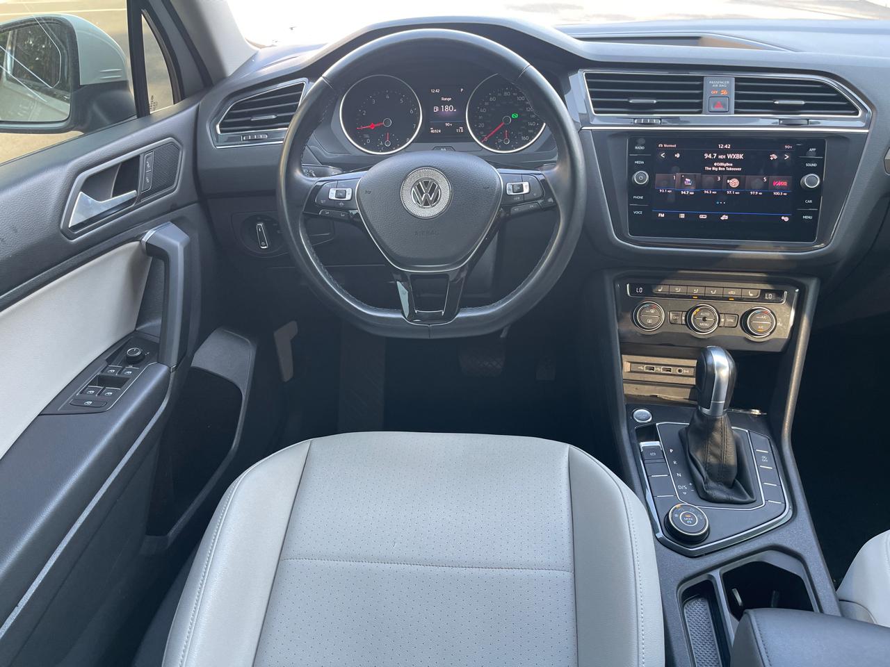 Volkswagen Tiguan SEL 4Motion AWD 2019