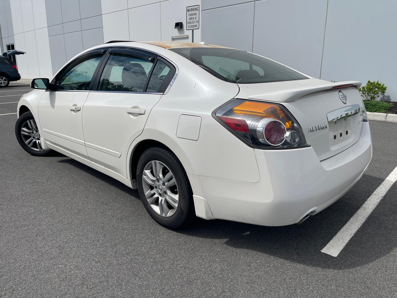 Nissan Altima 2.5 SL 2010