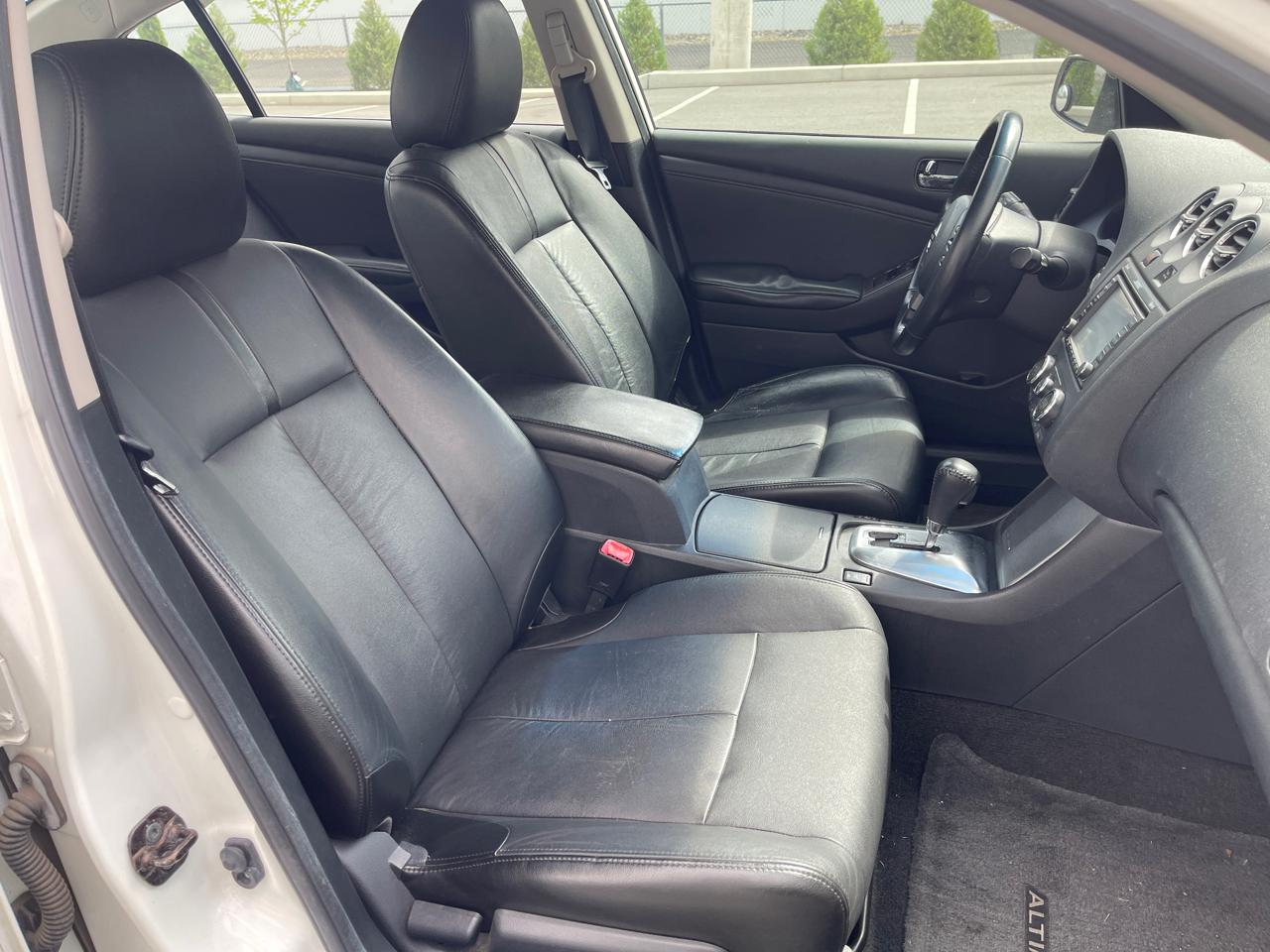 Nissan Altima 2.5 SL 2010
