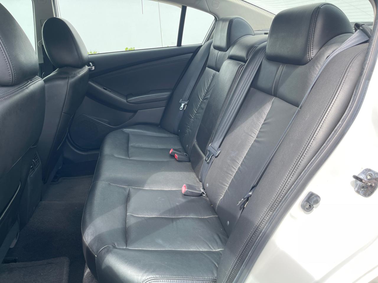 Nissan Altima 2.5 SL 2010