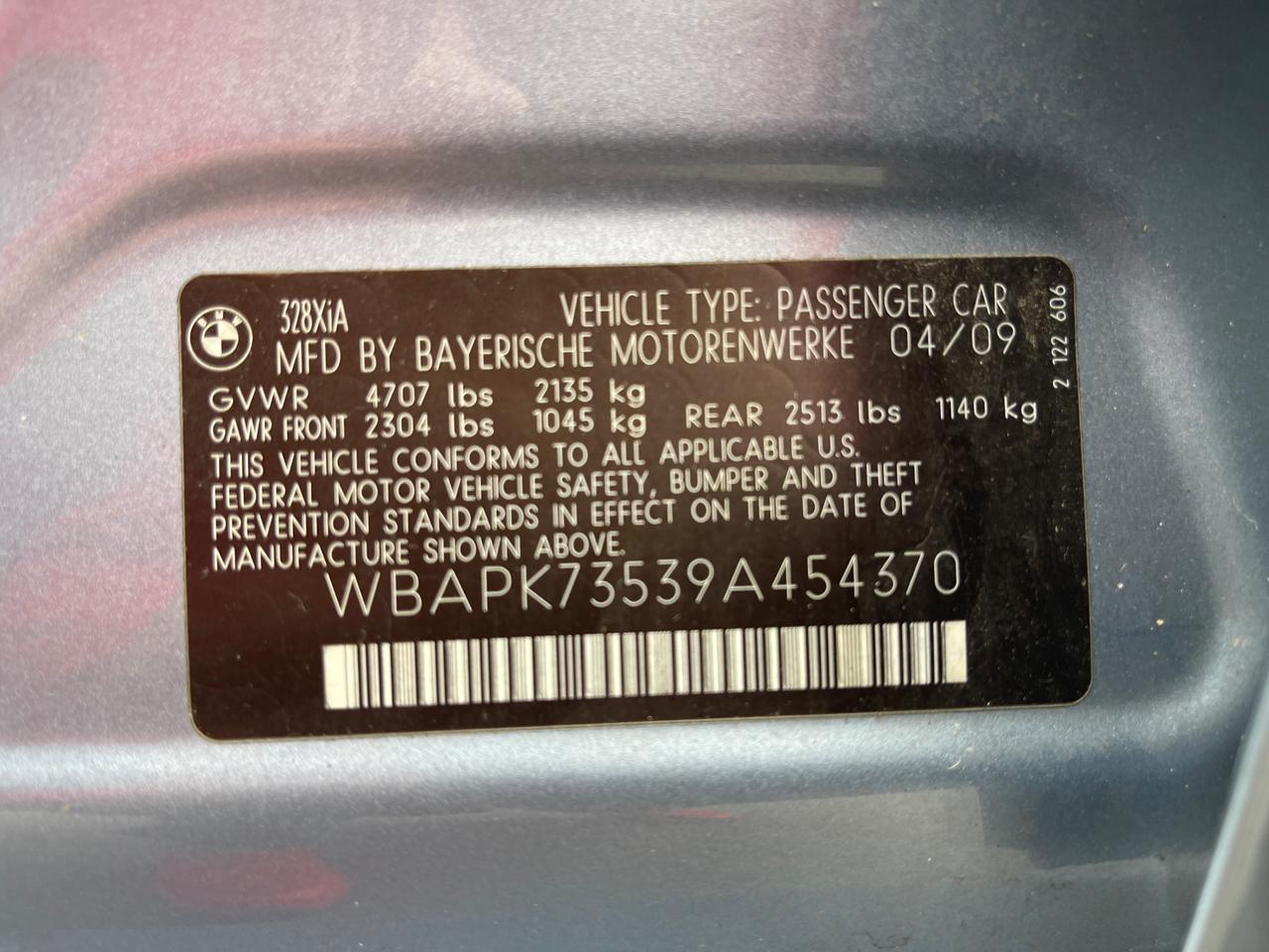 BMW 3-Series 328xi 2009