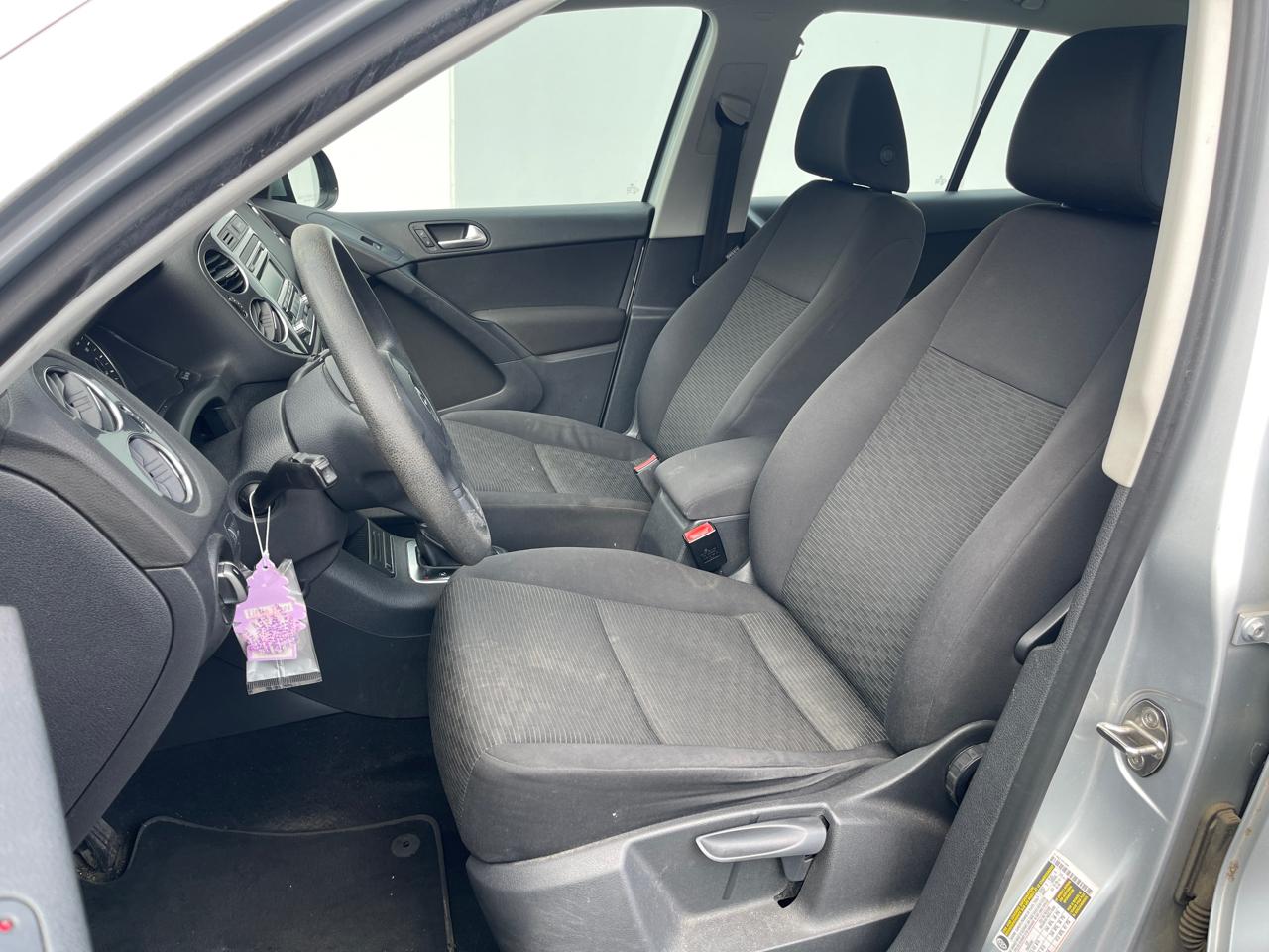 Volkswagen Tiguan S 4Motion 2012